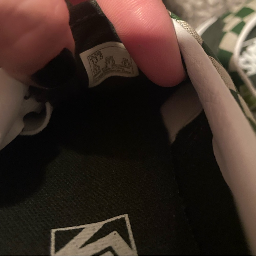Kids Vans - Picture 5 of 5